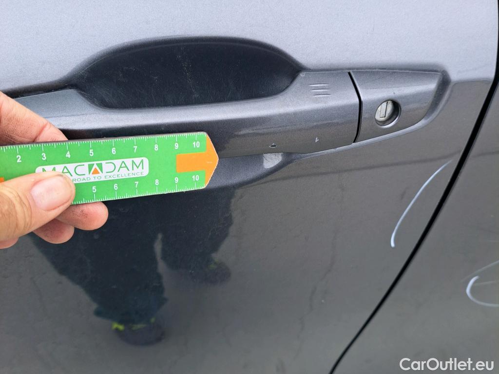  Honda  CR-V HONDA  / 2018 / 5P / todoterreno 2.0 i-MMD 4x2 LIFESTYLE #36