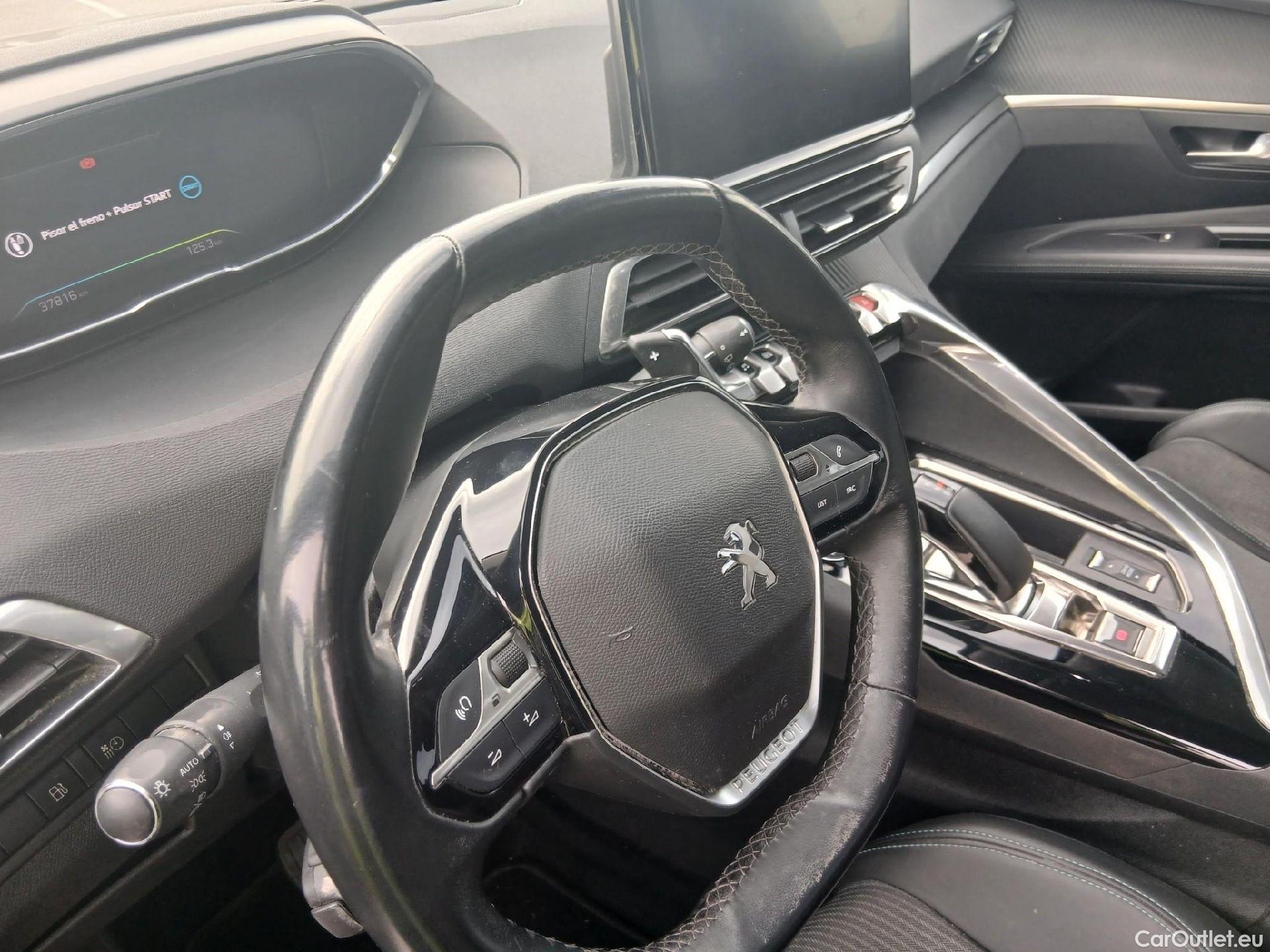  Peugeot  3008 PEUGEOT  Hybrid / 2020 / 5P / todoterreno 225 e-EAT8 Allure (AC2) #5