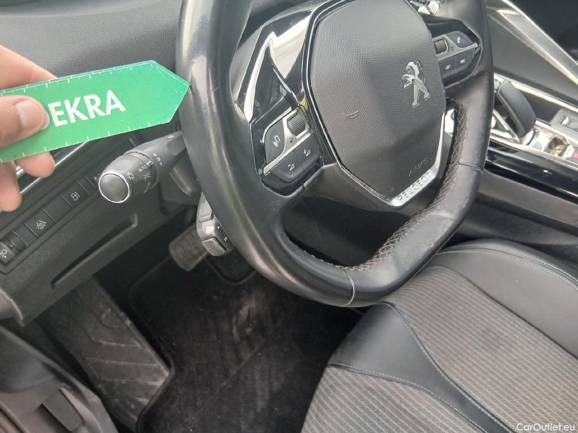  Peugeot  3008 PEUGEOT  Hybrid / 2020 / 5P / todoterreno 225 e-EAT8 Allure (AC2) #6