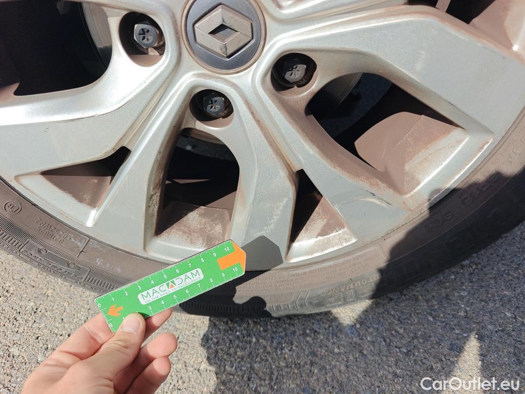  Renault  Megane RENAULT Mégane / 2015 / 5P / berlina con portón Limited Blue dCi 85 kW (115CV) #44