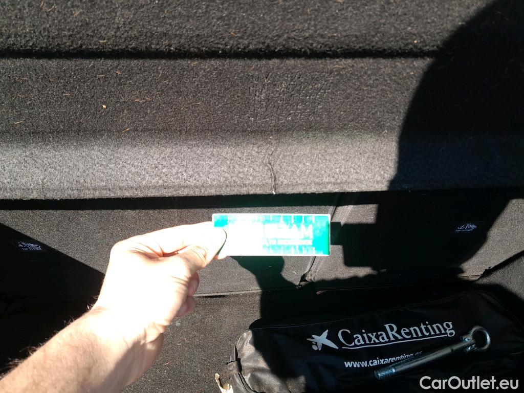  Opel  Corsa OPEL  1.2T XHL 74kW (100CV) Elegance #2