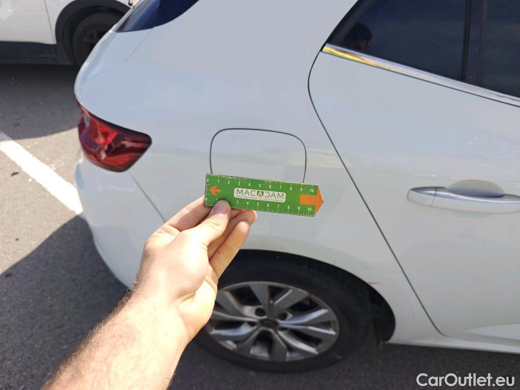  Renault  Megane RENAULT Mégane / 2015 / 5P / berlina con portón Limited Blue dCi 85 kW (115CV) #6