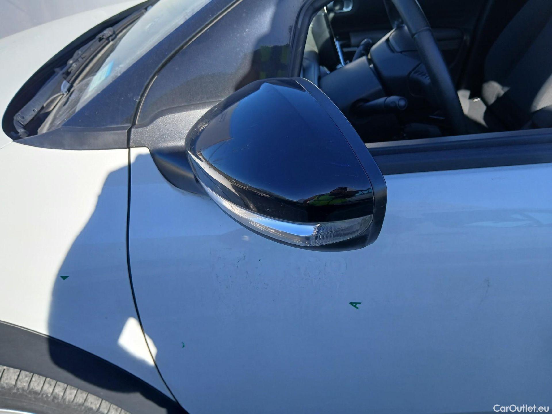  Citroen  C4 Cactus CITROEN  / 2018 / 5P / berlina con portón BlueHDi 73KW (100CV) Feel #16