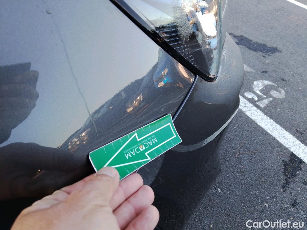  Peugeot  2008 PEUGEOT  / 2019 / 5P / todoterreno Allure Pack BlueHDI 81kW (110CV) (AC) #12