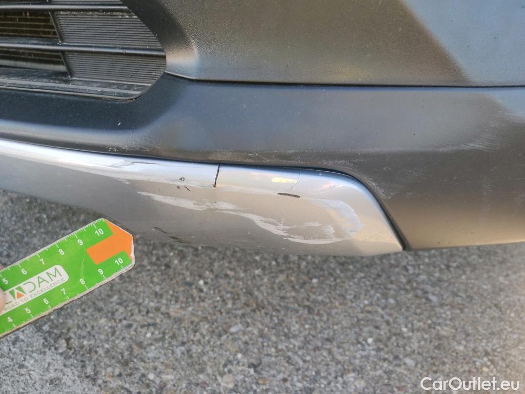  Toyota  RAV4 TOYOTA  / 2018 / 5P / todoterreno 2.5l 220H Advance #18