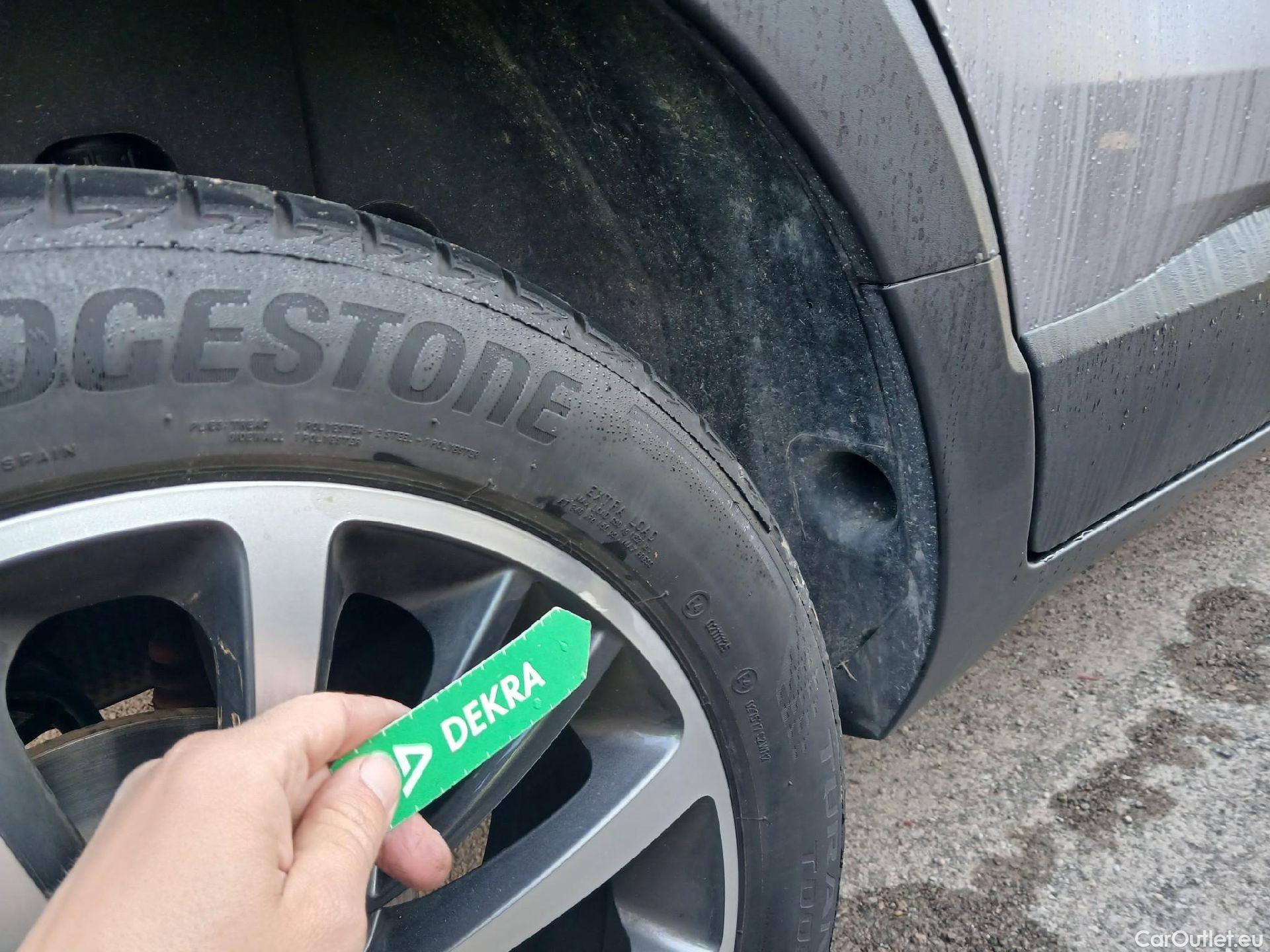  Opel  Crossland OPEL  X / 2017 / 5P / todoterreno 1.2 96kW (130CV) Innovation S/S Auto #18