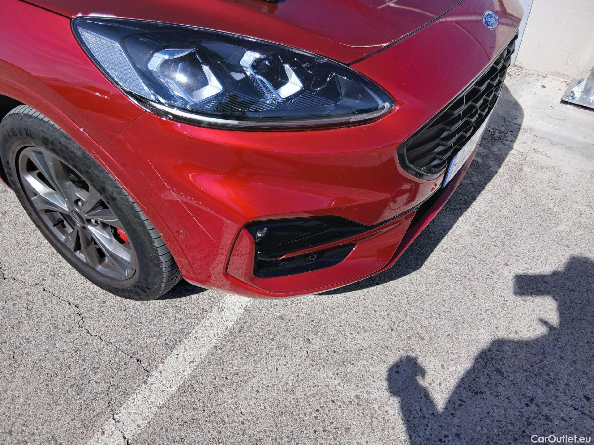  Ford  Kuga FORD  / 2019 / 5P / todoterreno ST-Line X 2.5 Duratec FHEV Auto #3