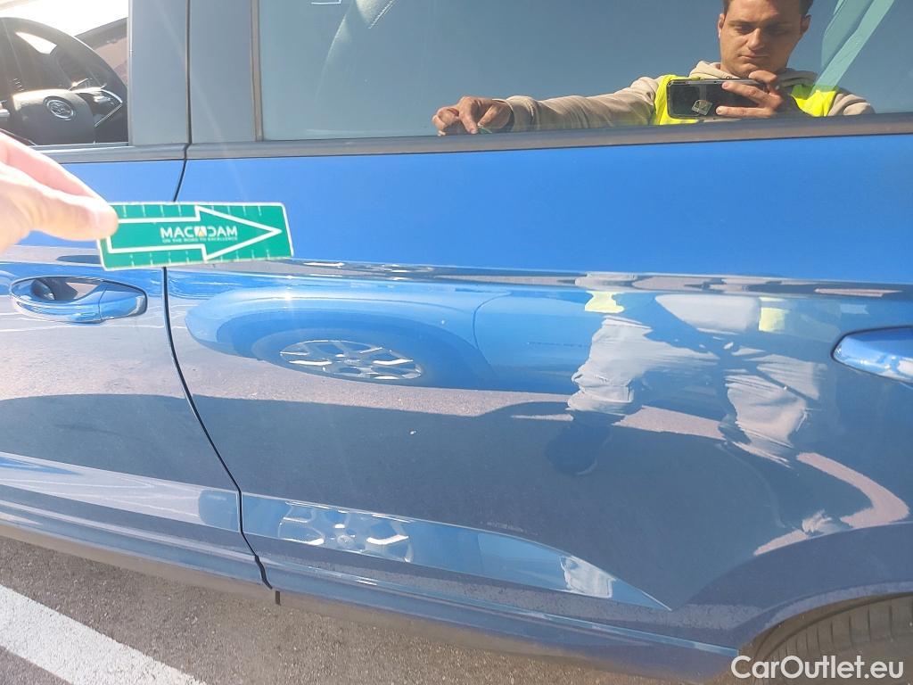  Skoda  Karoq SKODA  / 2017 / 5P / todoterreno 1.5 TSI 110kW (150CV) DSG ACT Sportline #1