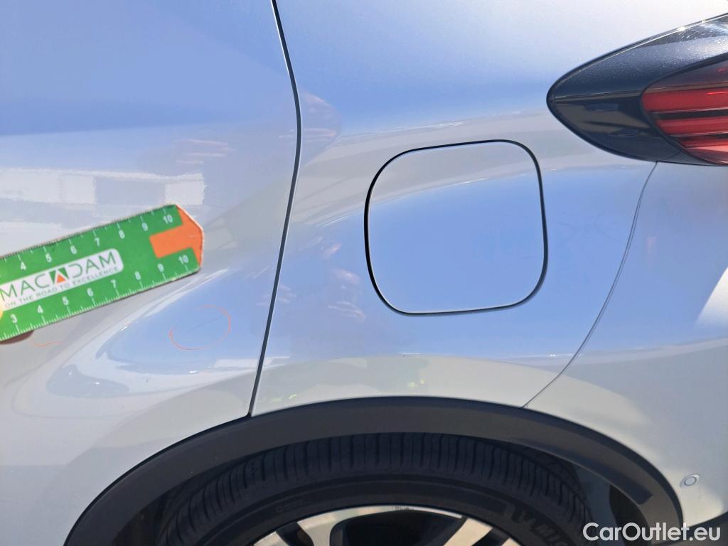  Toyota  C-HR TOYOTA  / 2019 / 5P / todoterreno 2.0 180H Advance #38