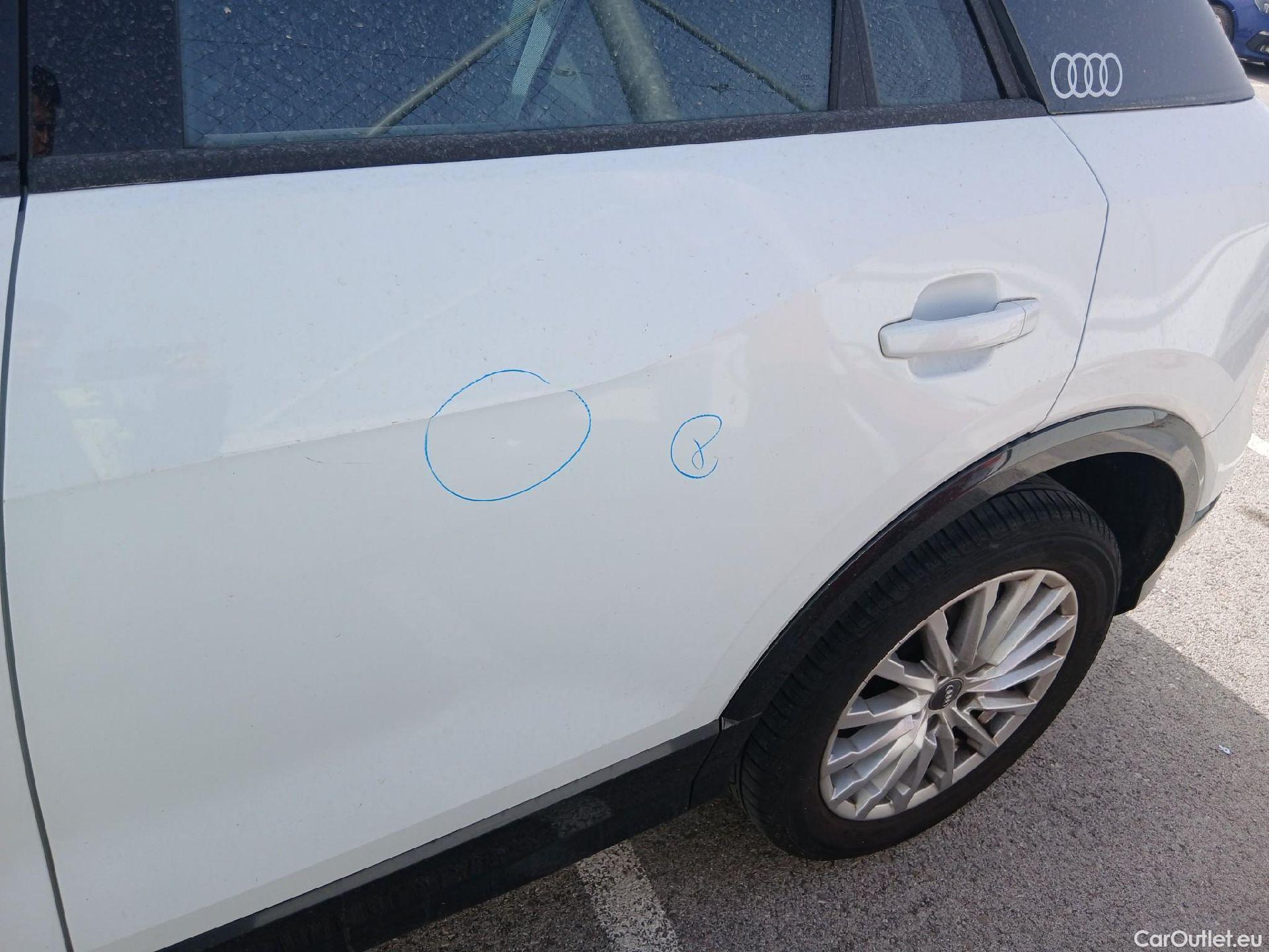  Audi  Q2 AUDI  / 2016 / 5P / todoterreno Design 30 TFSI 85kW (116CV) #12