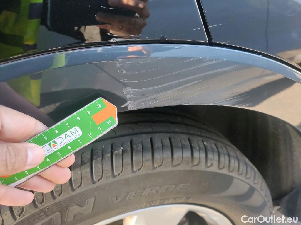  Audi  Q3 AUDI  / 2018 / 5P / todoterreno Advanced 35 TDI 110kW (150CV) S tronic #26