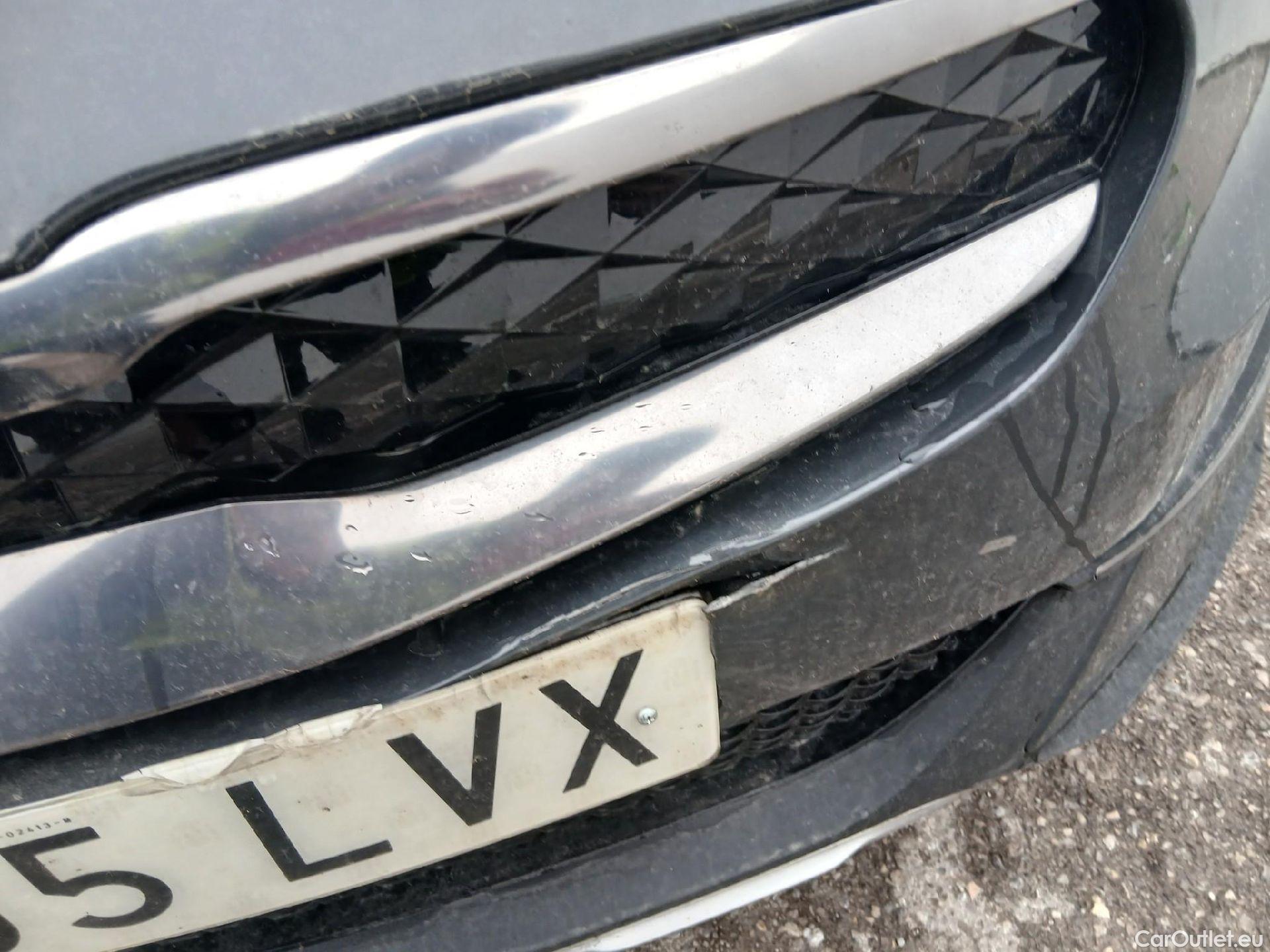  KIA  XCeed KIA  1.6 GDi PHEV 104kW (141CV) eDrive (AC) #6