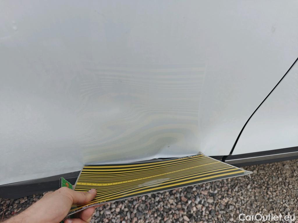  KIA  Sportage KIA  / 2022 / 5P / todoterreno 1.6 T-GDi MHEV 112kW (150CV) Drive 4X2 #3