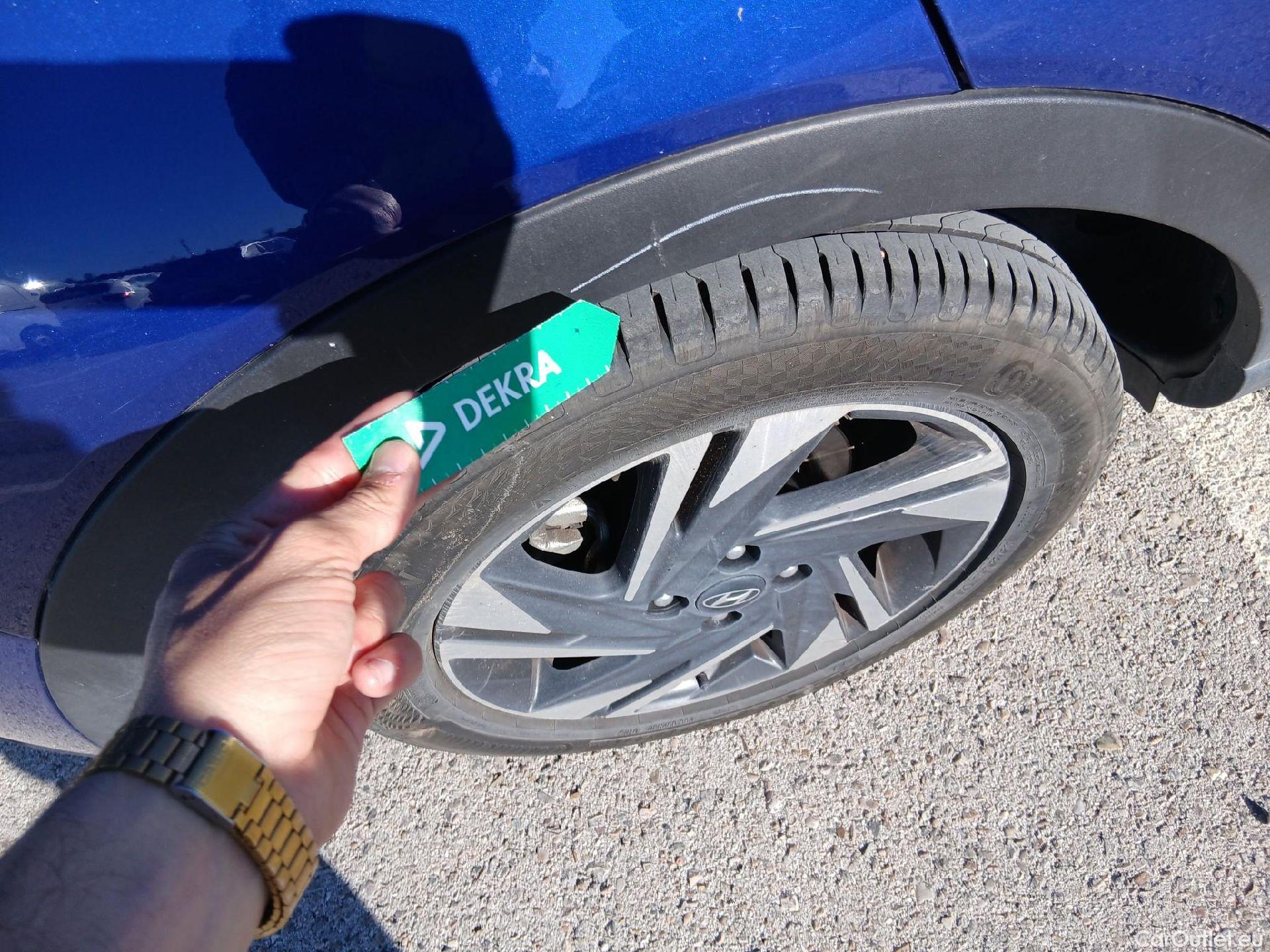  Hyundai  Bayon HYUNDAI  / 2021 / 5P / todoterreno 1.0 TGDI 74kW (100CV) 48V Maxx #39