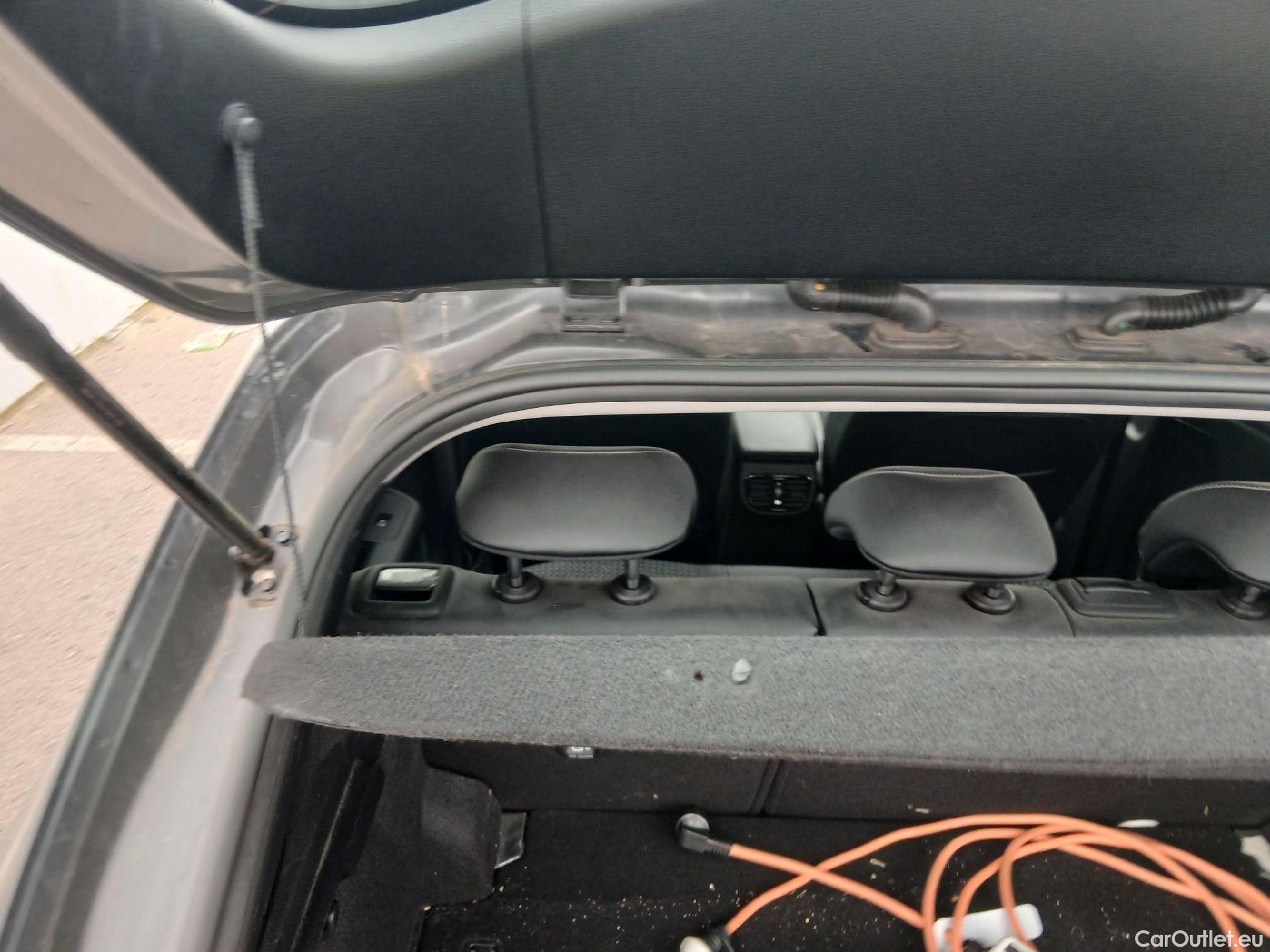  KIA  XCeed KIA  1.6 GDi PHEV 104kW (141CV) eDrive (AC) #25