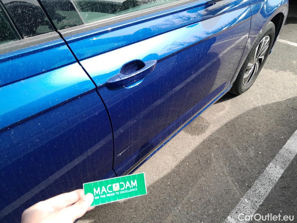  Volkswagen  Polo VOLKSWAGEN  / 2021 / 5P / berlina con portón Life 1.0 TSI 70kW (95CV) #3