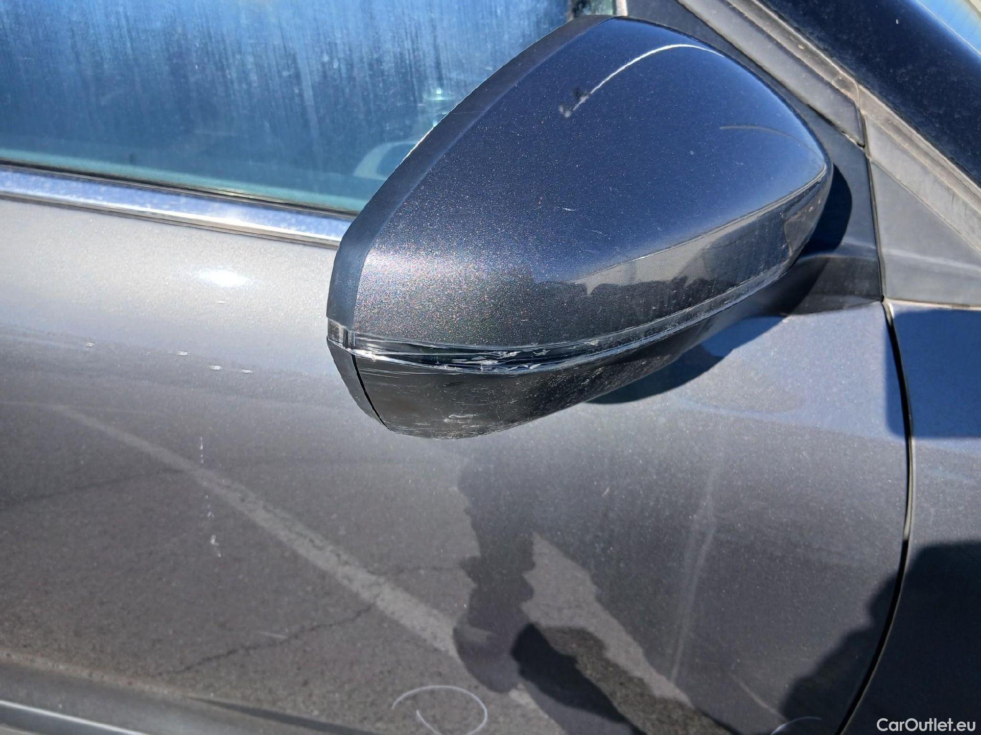  Citroen  C5 CITROEN  Aircross / 2018 / 5P / todoterreno BlueHdi 96kW (130CV) S&S Feel #60