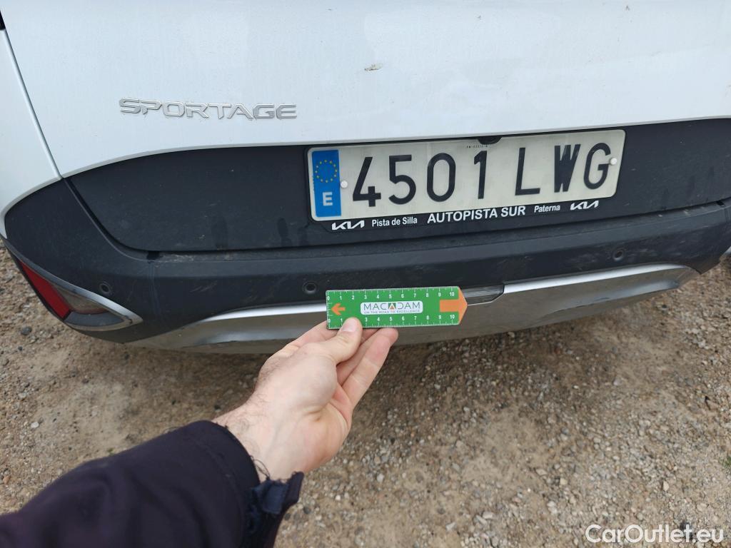  KIA  Sportage KIA  / 2022 / 5P / todoterreno 1.6 T-GDi MHEV 112kW (150CV) Drive 4X2 #49