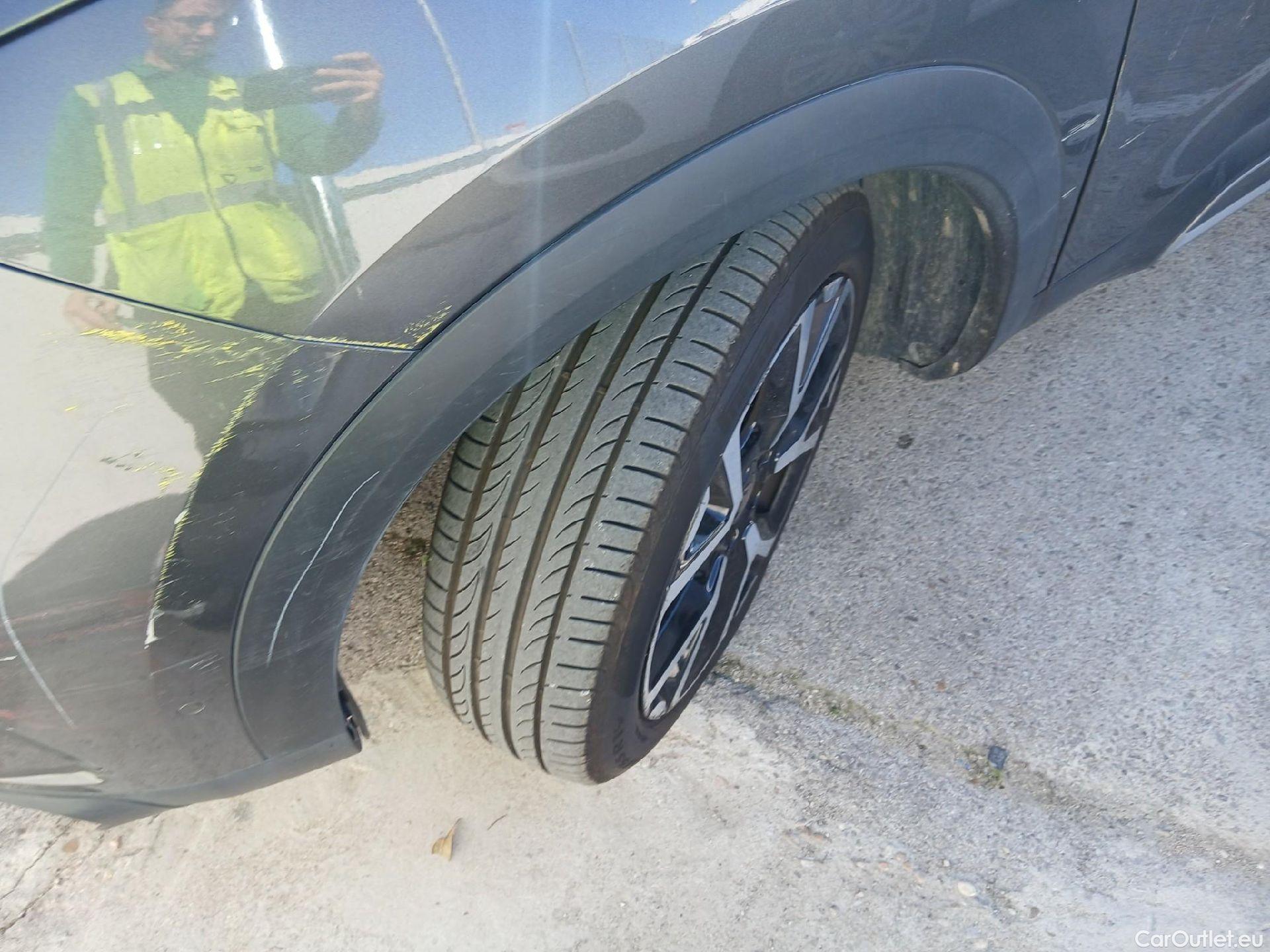  Citroen  C5 CITROEN  Aircross / 2018 / 5P / todoterreno BlueHdi 96kW (130CV) S&S Feel #7