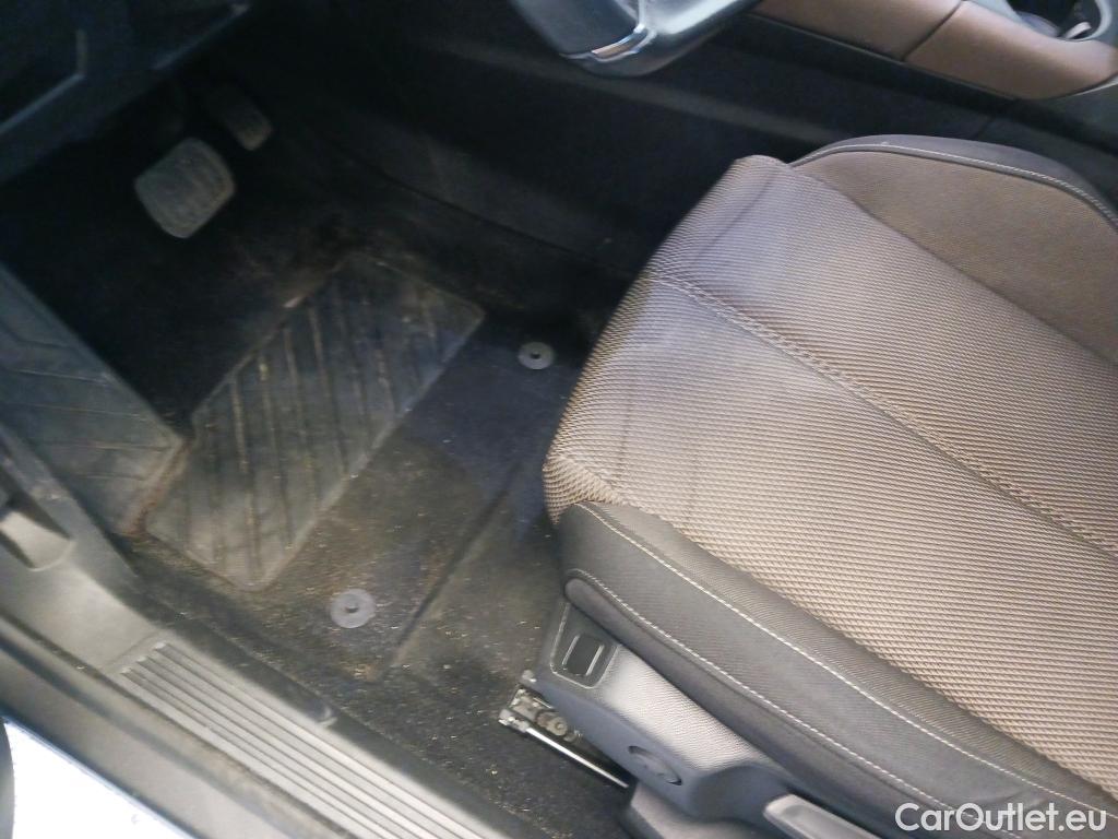  DS  DS7 DS DS 7 Crossback / 2017 / 5P / todoterreno BlueHDi DE 96kW (130CV) Auto. BASTILLE (AC2) #23