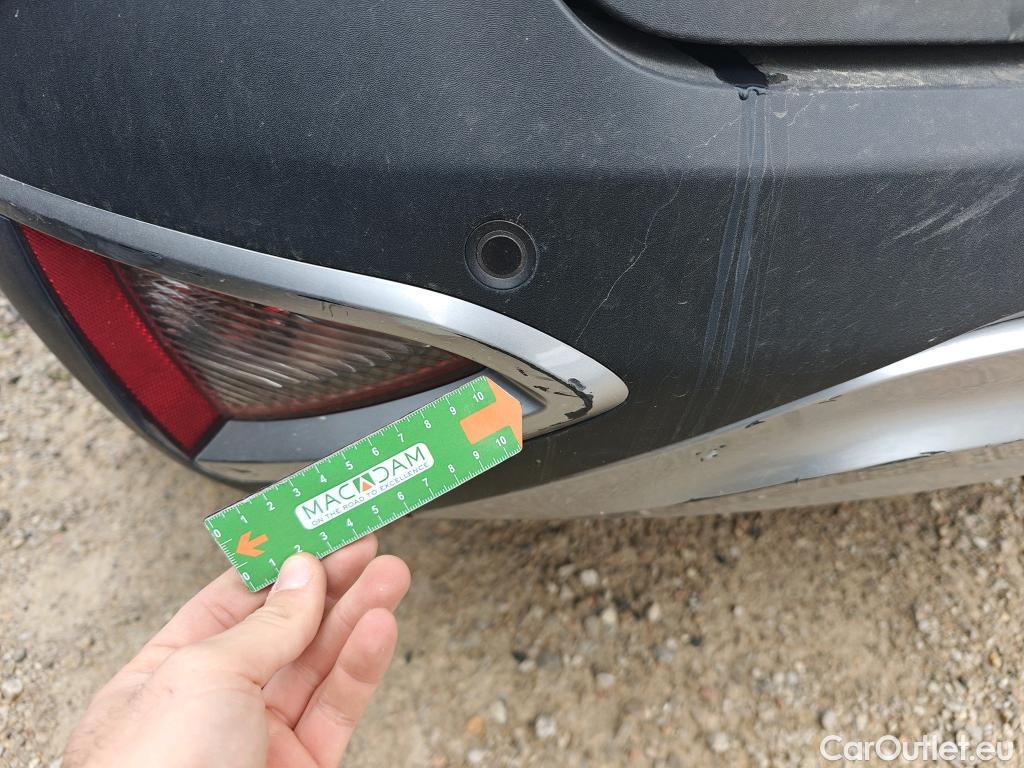  KIA  Sportage KIA  / 2022 / 5P / todoterreno 1.6 T-GDi MHEV 112kW (150CV) Drive 4X2 #35