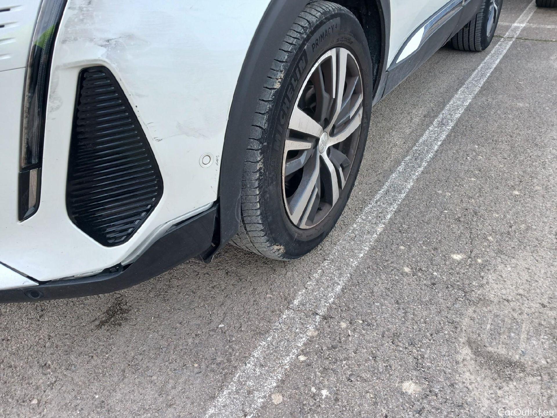  Peugeot  3008 PEUGEOT  / 2020 / 5P / todoterreno 1.5 BlueHDi 96kW S&S Allure Pack EAT8 #7