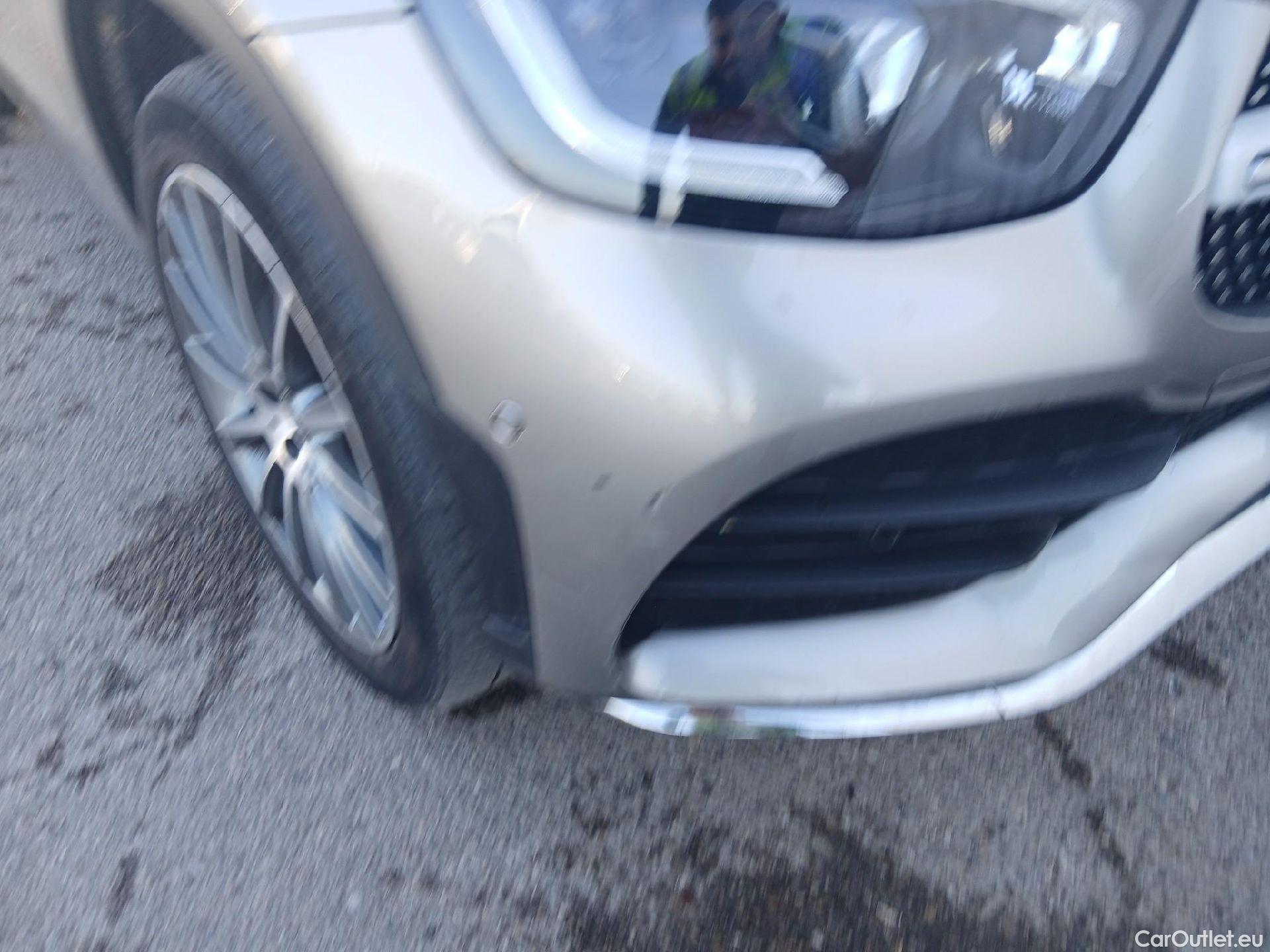  Mercedes  G-Klasee MERCEDES-BENZ Clase GLC / 2019 / 5P / todoterreno GLC 300 e 4MATIC #4