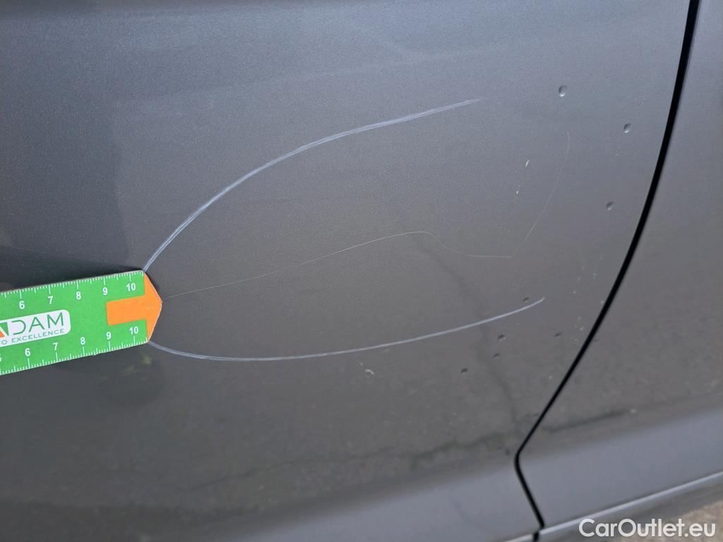  Volkswagen  T-ROC VOLKSWAGEN  / 2021 / 5P / todoterreno R-Line 1.5 TSI 110kW (150CV) DSG #11