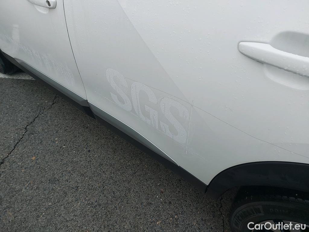  Peugeot  2008 PEUGEOT  / 2019 / 5P / todoterreno Allure BlueHDI 81kW (110CV) #3