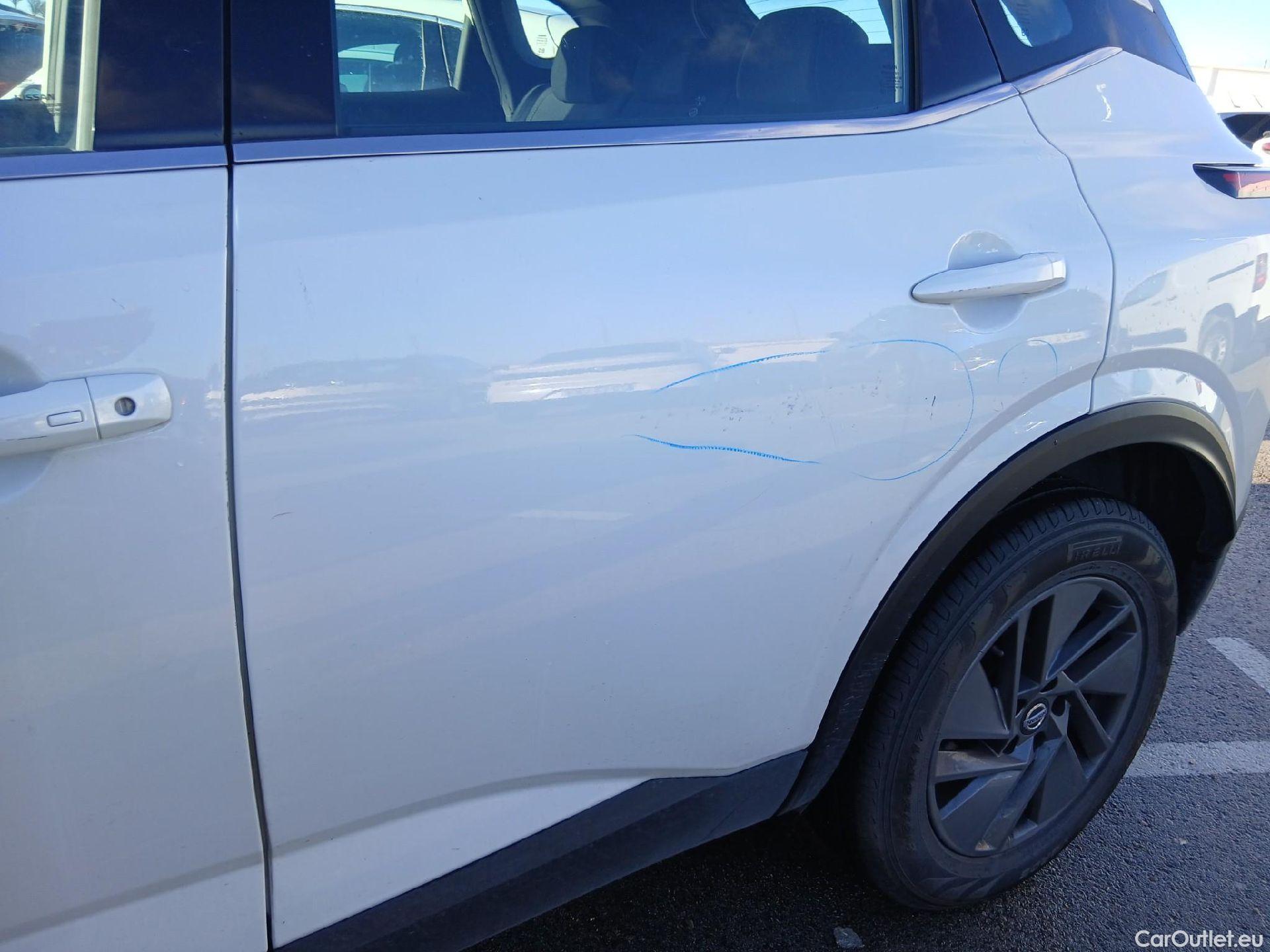  Nissan  Qashqai NISSAN  / 2021 / 5P / todoterreno DIG-T 116kW (158CV) mHEV Xtronic Acenta (AC2) #14