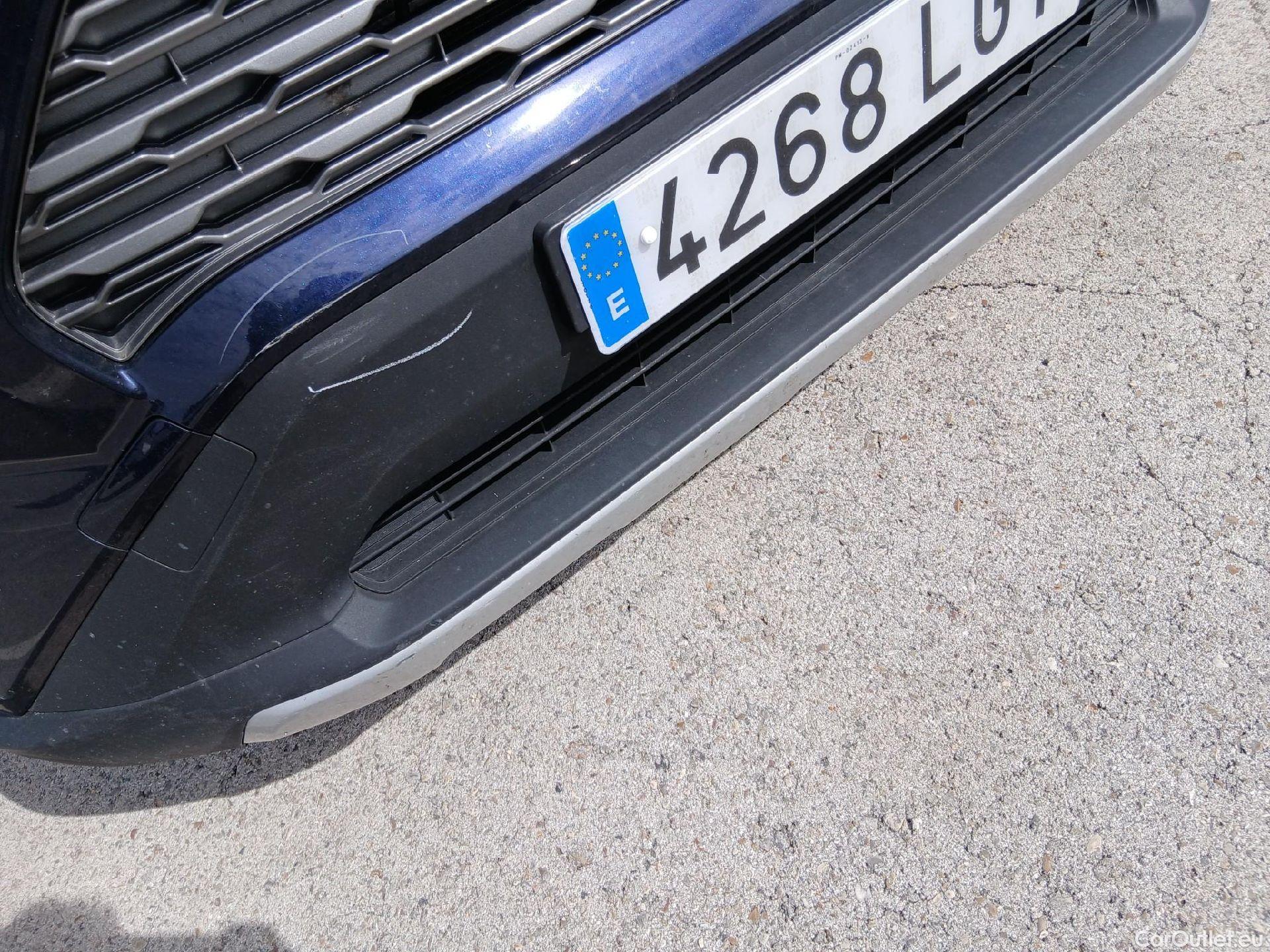  Toyota  RAV4 TOYOTA  / 2018 / 5P / todoterreno 2.5l 220H Advance #7