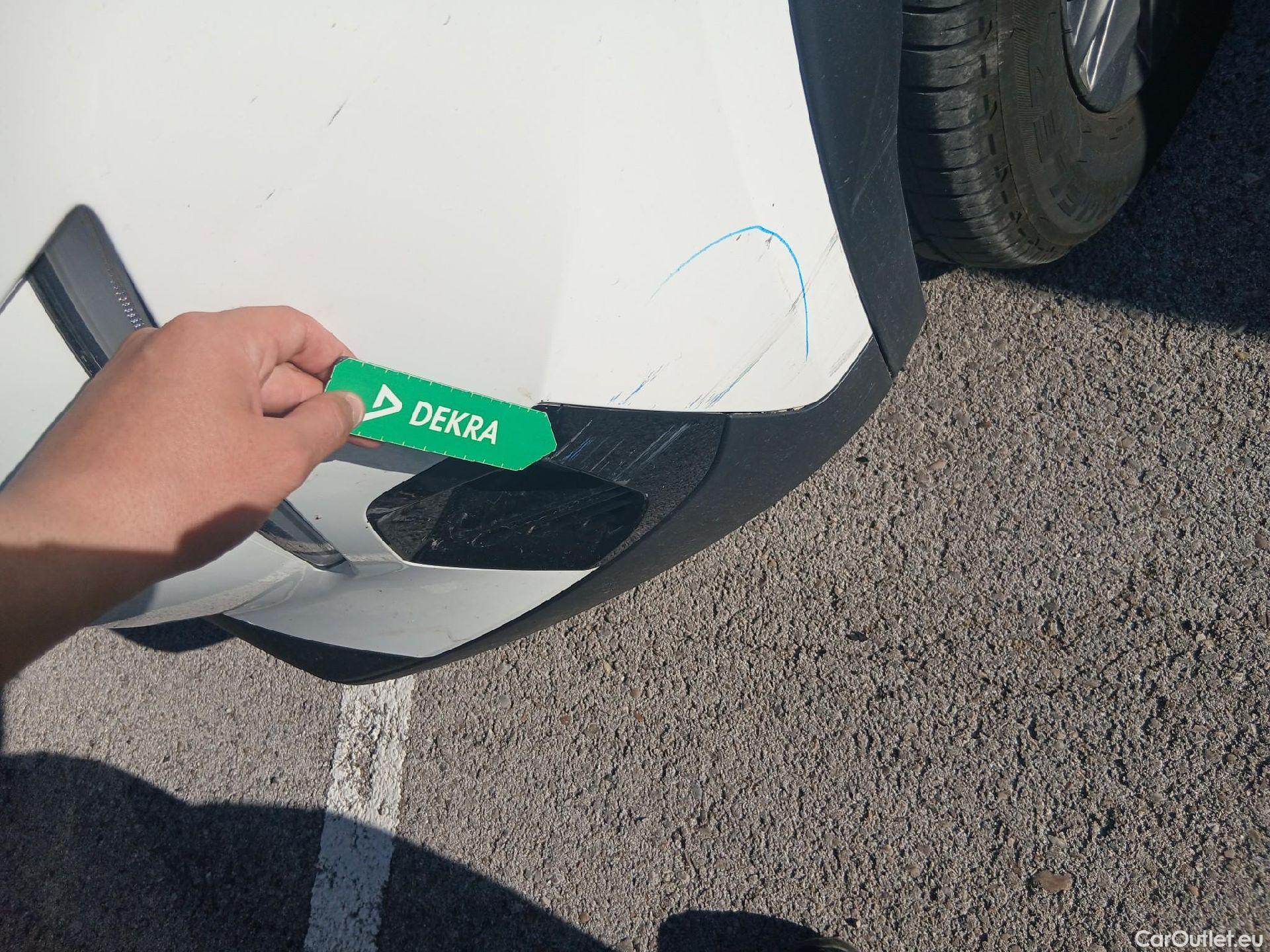  Peugeot  2008 PEUGEOT  / 2019 / 5P / todoterreno Active Pack BlueHDI 81kW (110CV) #5