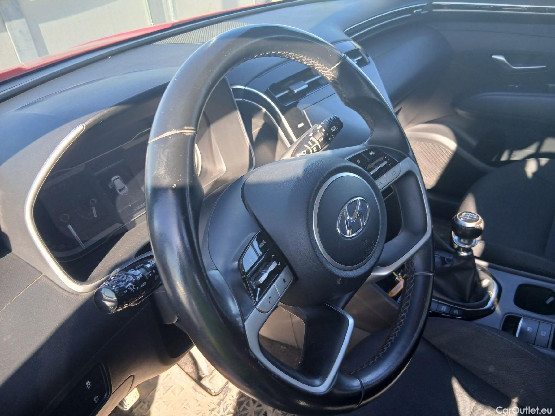  Hyundai  Tucson HYUNDAI  / 2020 / 5P / todoterreno 1.6 CRDI 85kW (115CV) Klass #4