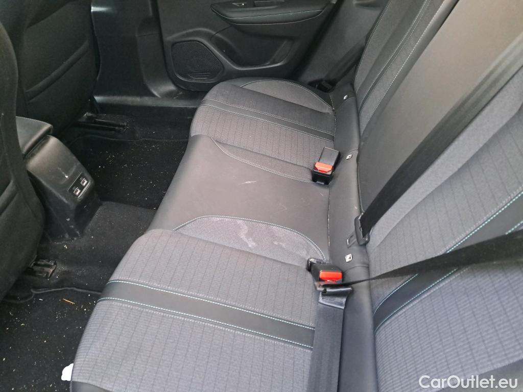  Peugeot  2008 PEUGEOT  / 2019 / 5P / todoterreno Allure BlueHDI 81kW (110CV) #7