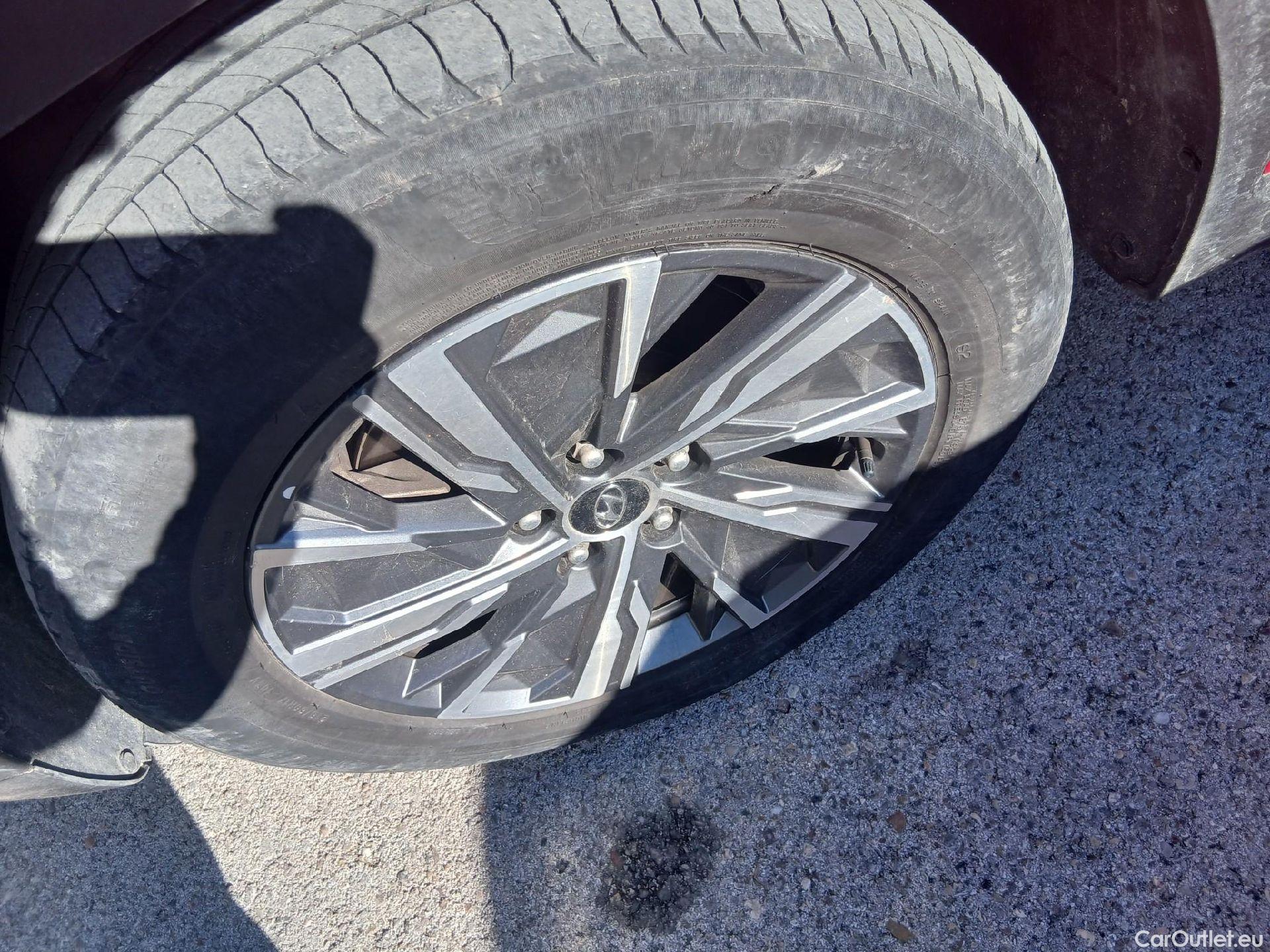  Hyundai  Tucson HYUNDAI  / 2020 / 5P / todoterreno 1.6 CRDI 85kW (115CV) Klass #15