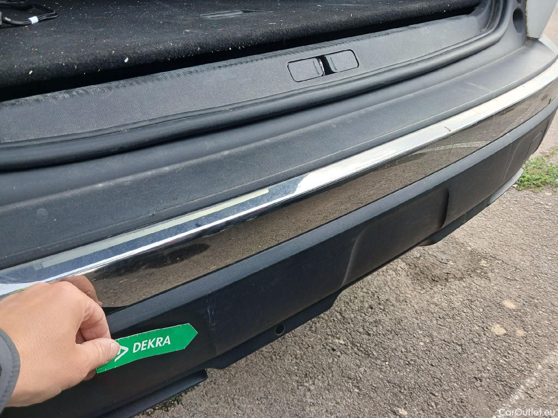  Peugeot  3008 PEUGEOT  / 2020 / 5P / todoterreno 1.5 BlueHDi 96kW S&S Allure Pack EAT8 #22