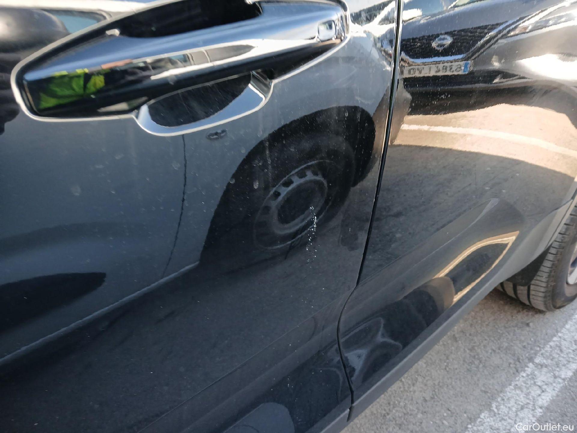  Volvo  XC 40 VOLVO XC40 / 2017 / 5P / todoterreno 1.5 T4 Twin Recharge Inscription Ex Auto #5