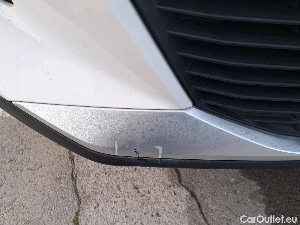  Peugeot  2008 PEUGEOT  / 2019 / 5P / todoterreno Allure BlueHDI 81kW (110CV) #26