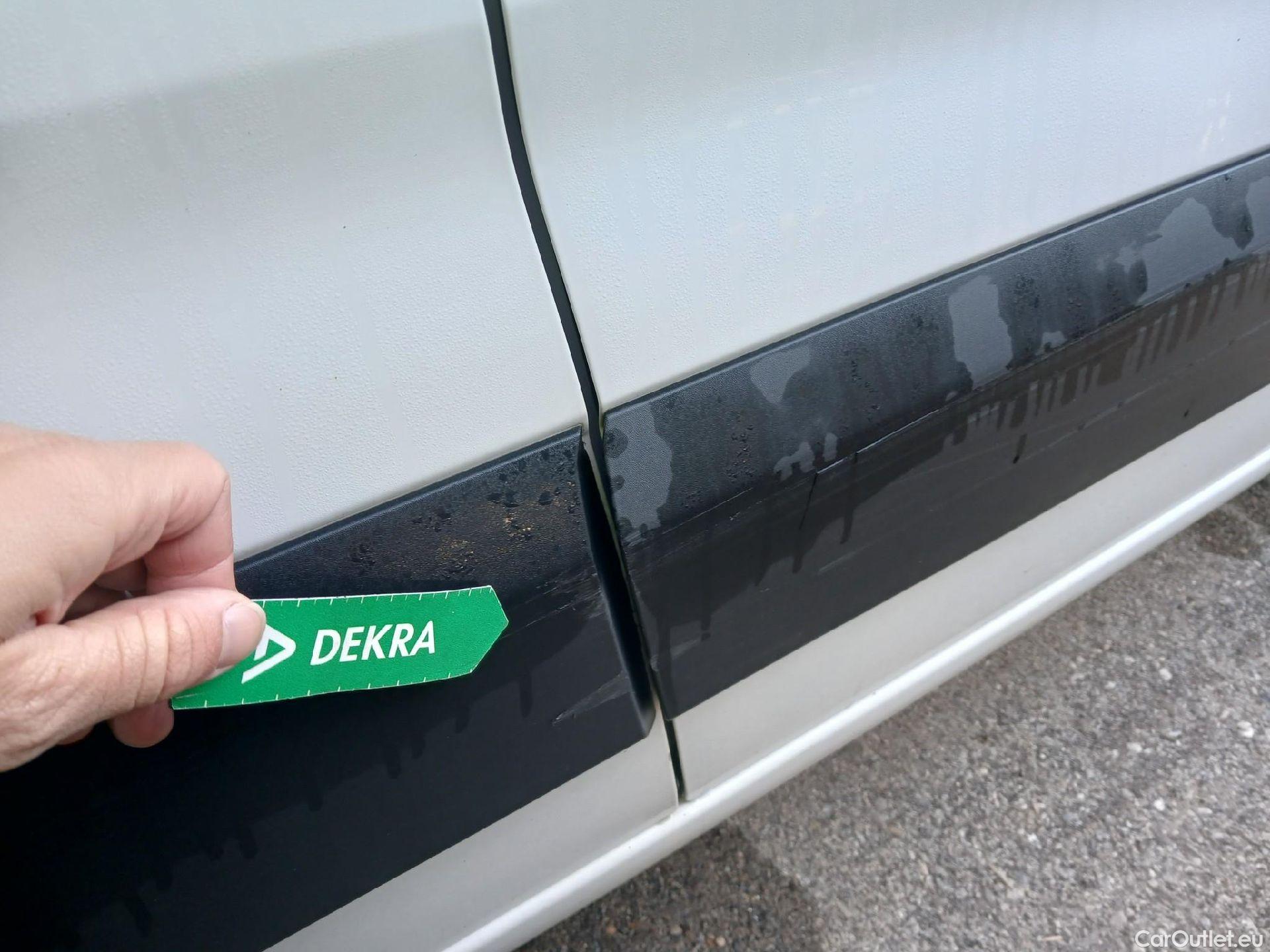  Citroen  Berlingo CITROEN  / 2018 / 4P / monovolumen compacto Talla M BlueHDi 100 S&S LIVE PACK #9