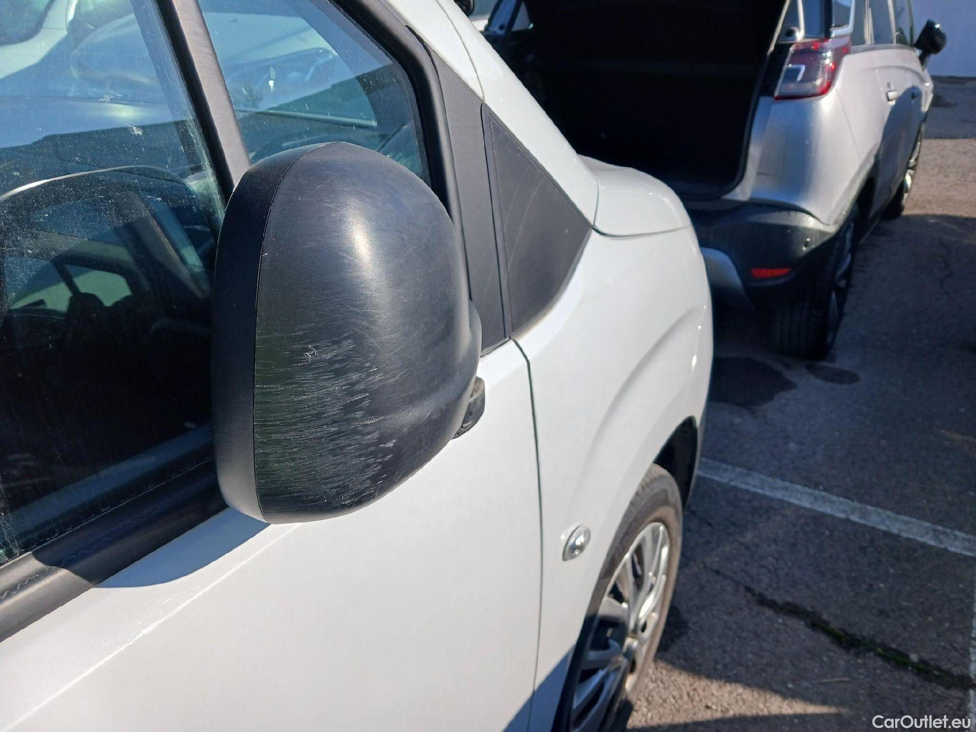  Citroen  Berlingo CITROEN  / 2018 / 4P / monovolumen compacto Talla M BlueHDi 100 S&S LIVE PACK #12