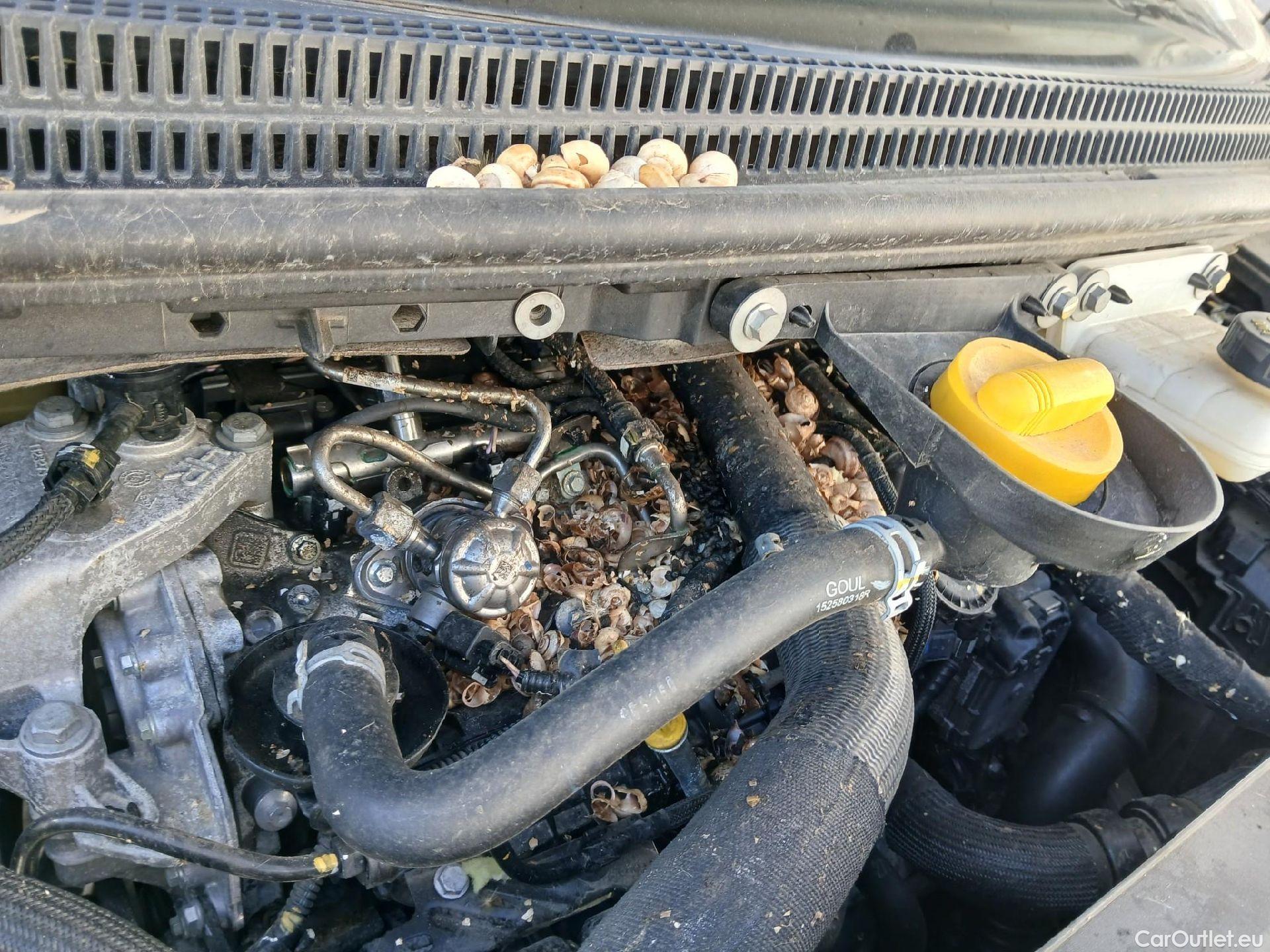  Renault  Grand Scenic RENAULT Grand Scénic / 2016 / 5P / monovolumen compacto Limited TCe 103 kW (140CV) EDC GPF MY21 #4