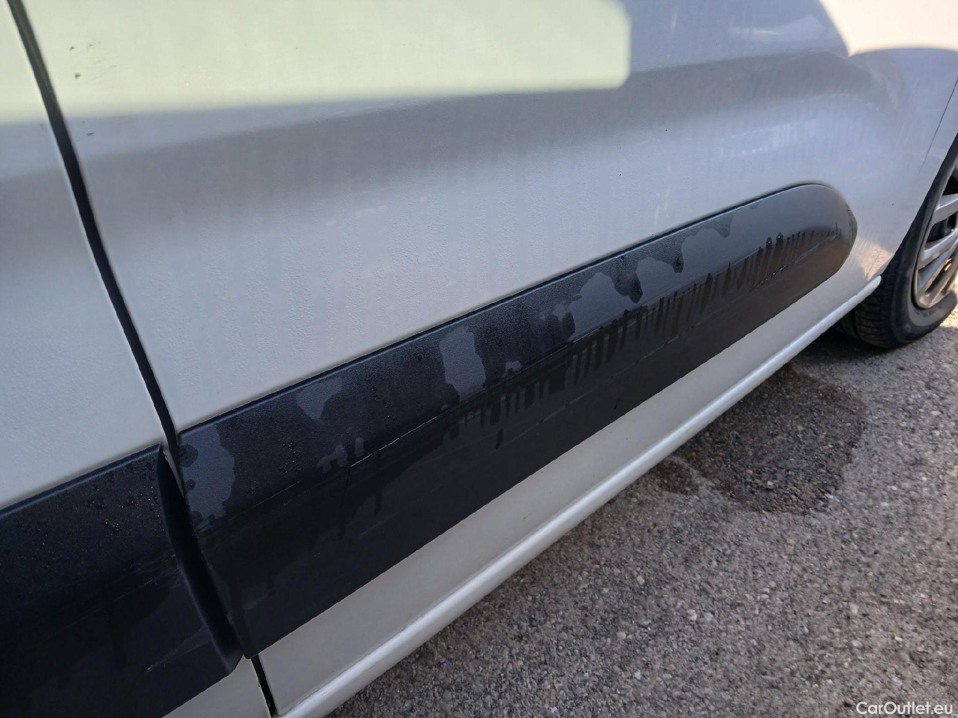  Citroen  Berlingo CITROEN  / 2018 / 4P / monovolumen compacto Talla M BlueHDi 100 S&S LIVE PACK #11