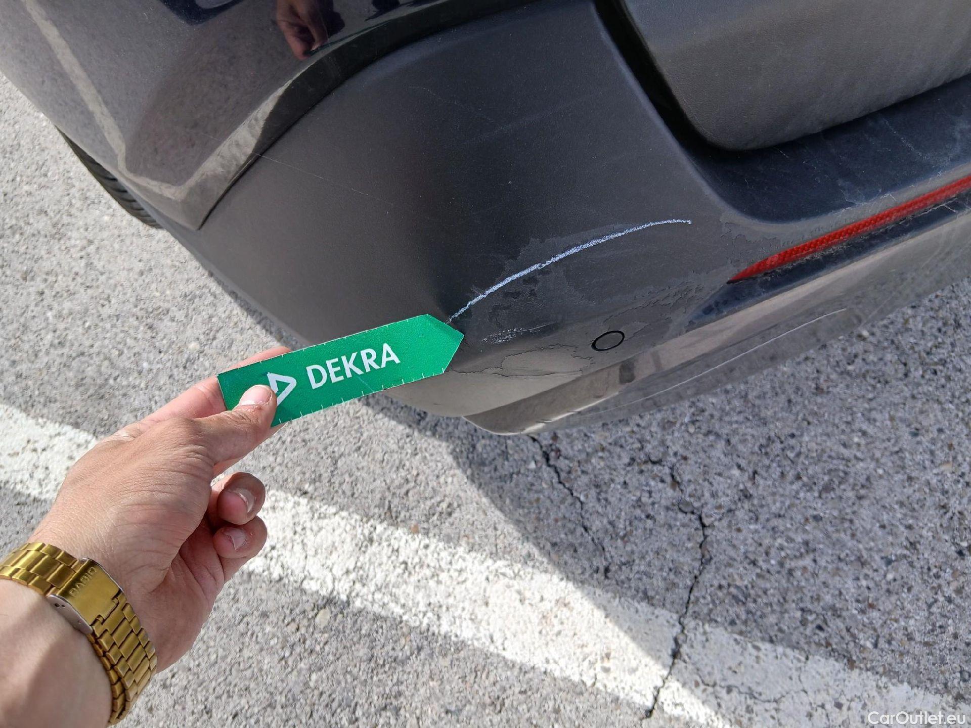  Toyota  RAV4 TOYOTA  / 2018 / 5P / todoterreno 2.5l 220H Advance #22