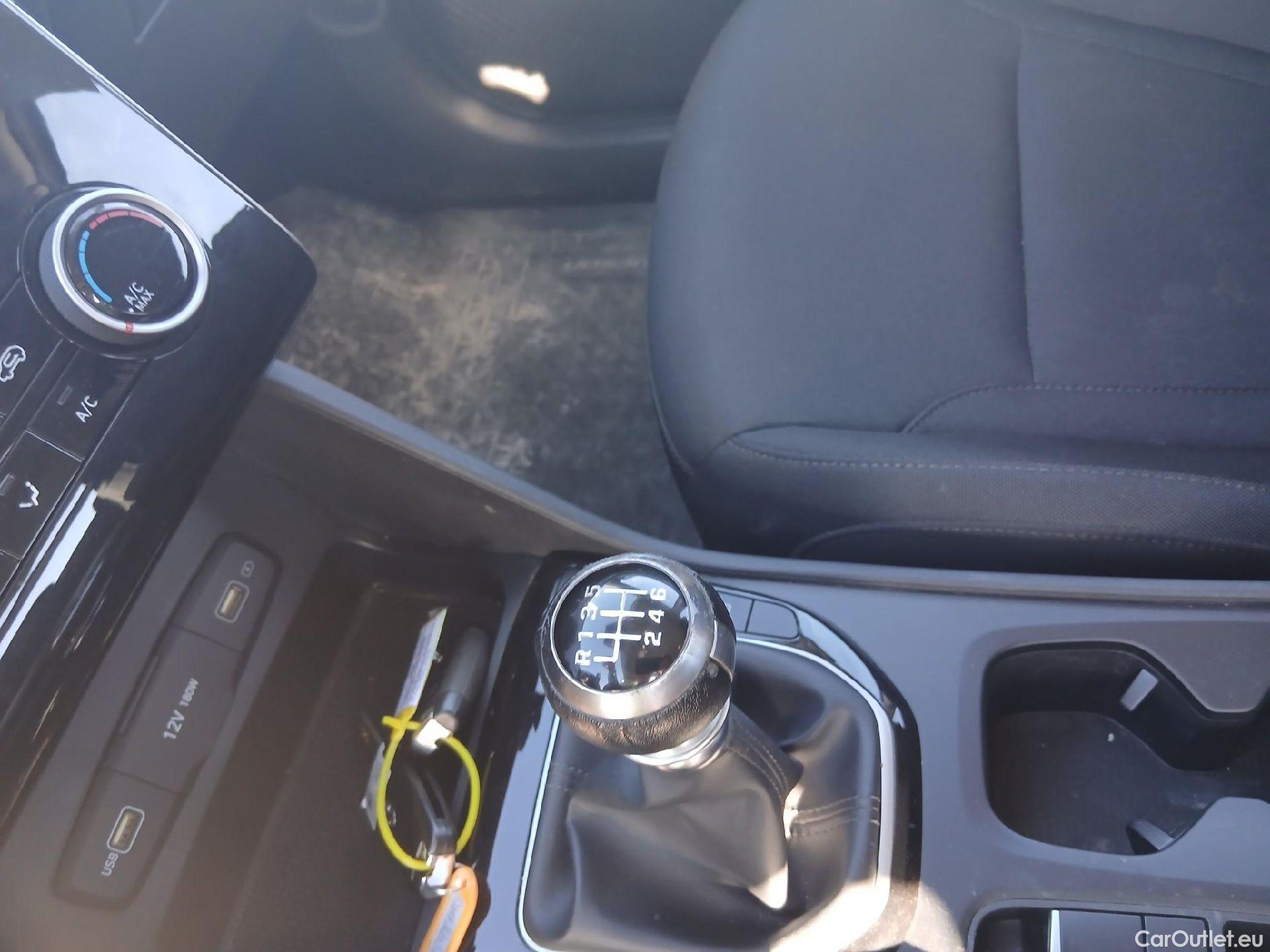  Hyundai  Tucson HYUNDAI  / 2020 / 5P / todoterreno 1.6 CRDI 85kW (115CV) Klass #6