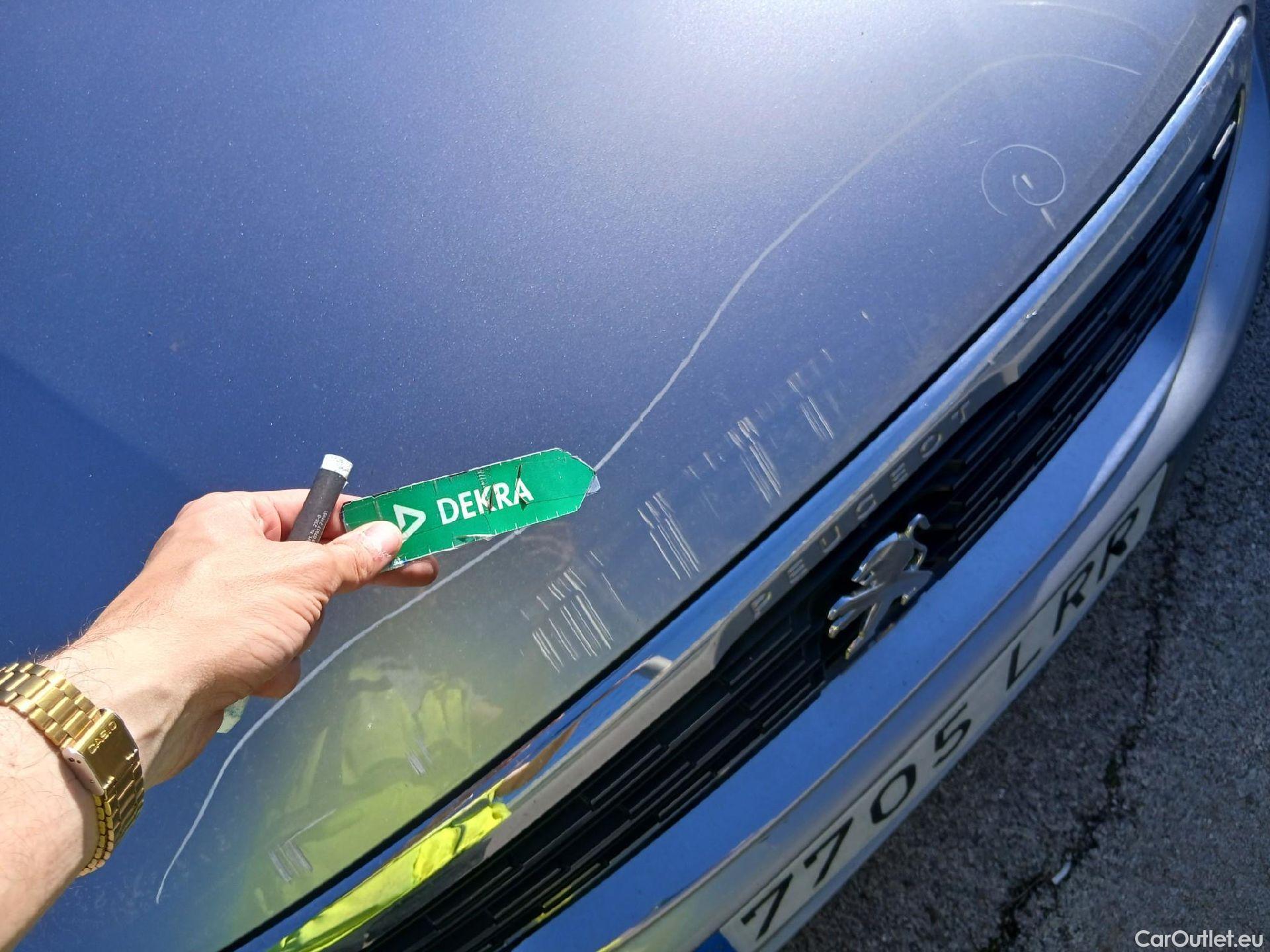  Peugeot  308 PEUGEOT  / 2017 / 5P / familiar SW Allure Pack PureTech 130 S&S #3