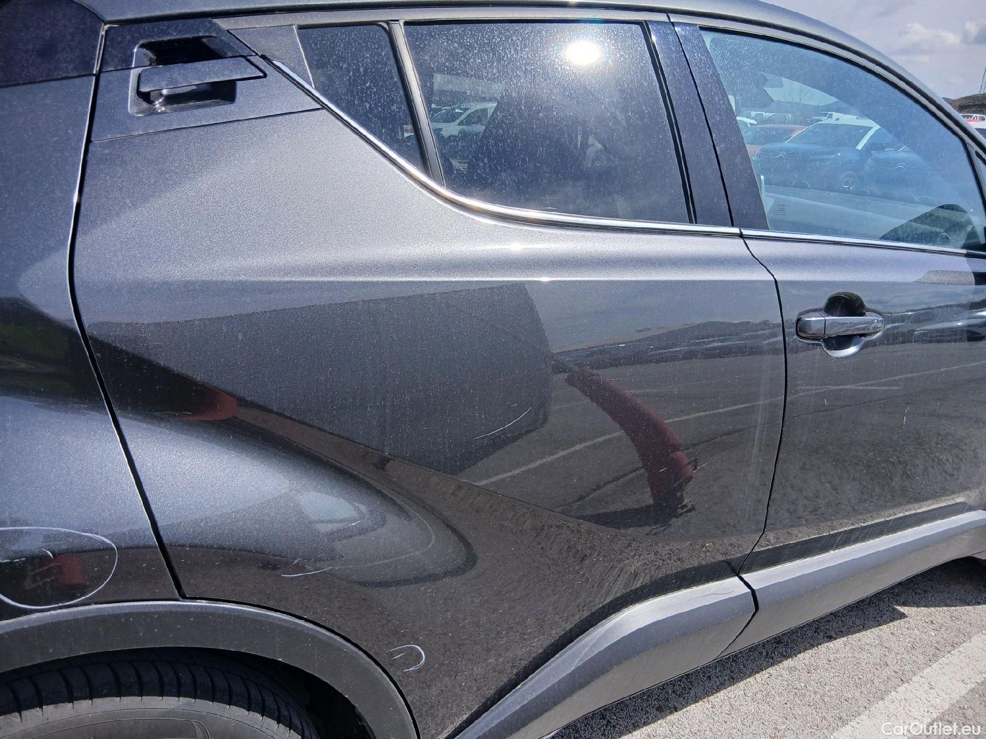  Toyota  C-HR TOYOTA  / 2019 / 5P / todoterreno 2.0 180H Advance #35