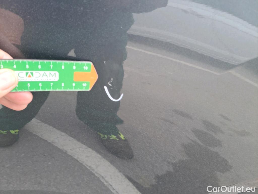  Volkswagen  T-ROC VOLKSWAGEN  / 2021 / 5P / todoterreno Life 2.0 TDI 85kW (115CV) (AC4) #18