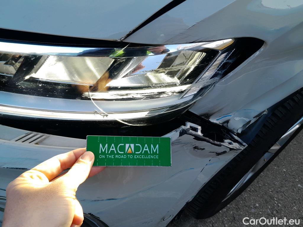  Volkswagen  T-ROC VOLKSWAGEN  / 2021 / 5P / todoterreno Life 1.5 TSI 110kW (150CV) DSG #2