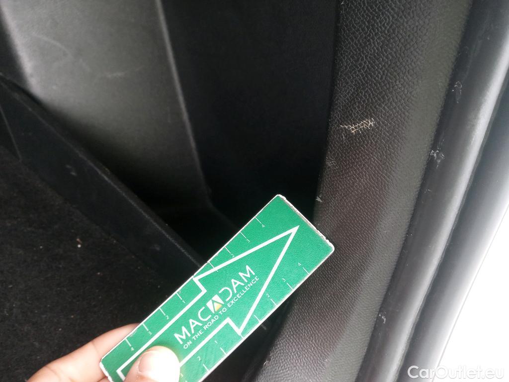  Peugeot  2008  Active Pack 1.5 HDi 110CV MT6 E6d #7