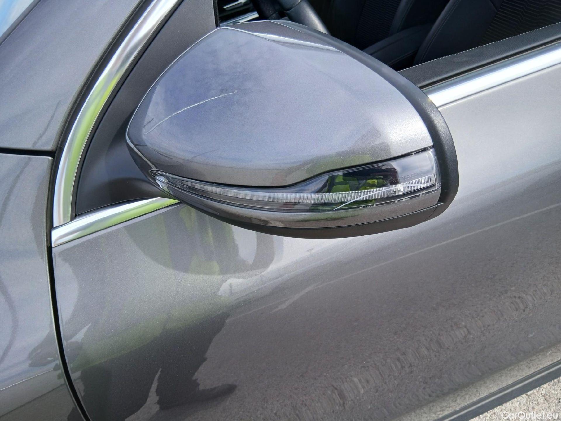  Mercedes  GLA MERCEDES-BENZ  / 2020 / 5P / todoterreno  250 e #9